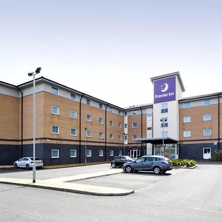 Premier Inn Glasgow Braehead Экстерьер фото